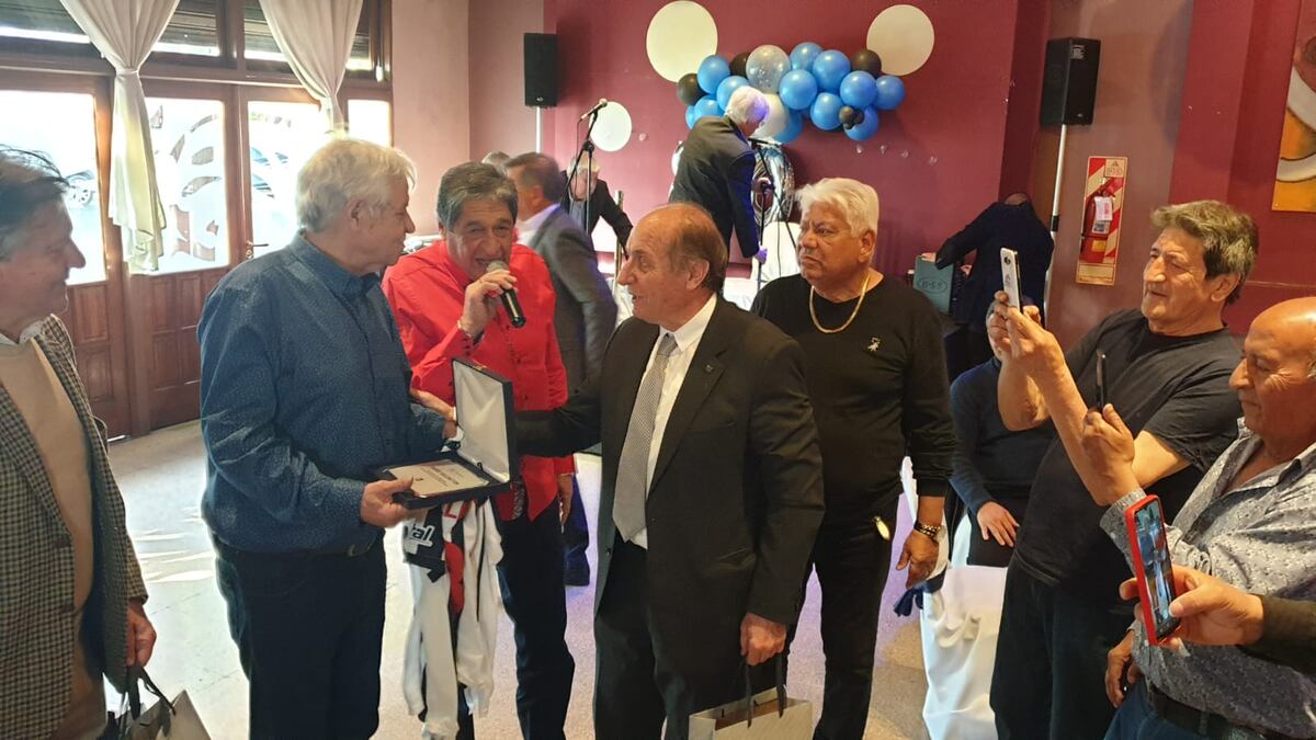 Daniel Willington y el festejo íntimo por sus 80 años, con Talleres en el corazón. (Gentileza).