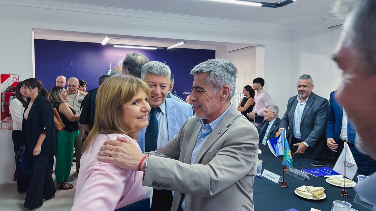 Relación y polémica. En los dos años de gestión, la ministra de Seguridad nacional, Patricia Bullrich, mantuvo una relación cercana con el ministro cordobés Juan Pablo Quinteros.