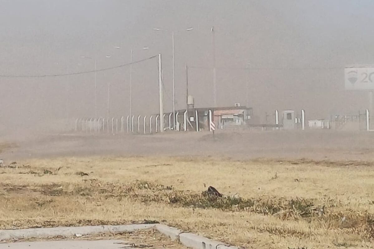 Tormenta de tierra en circunvalación de la ciudad de Córdoba. La Voz