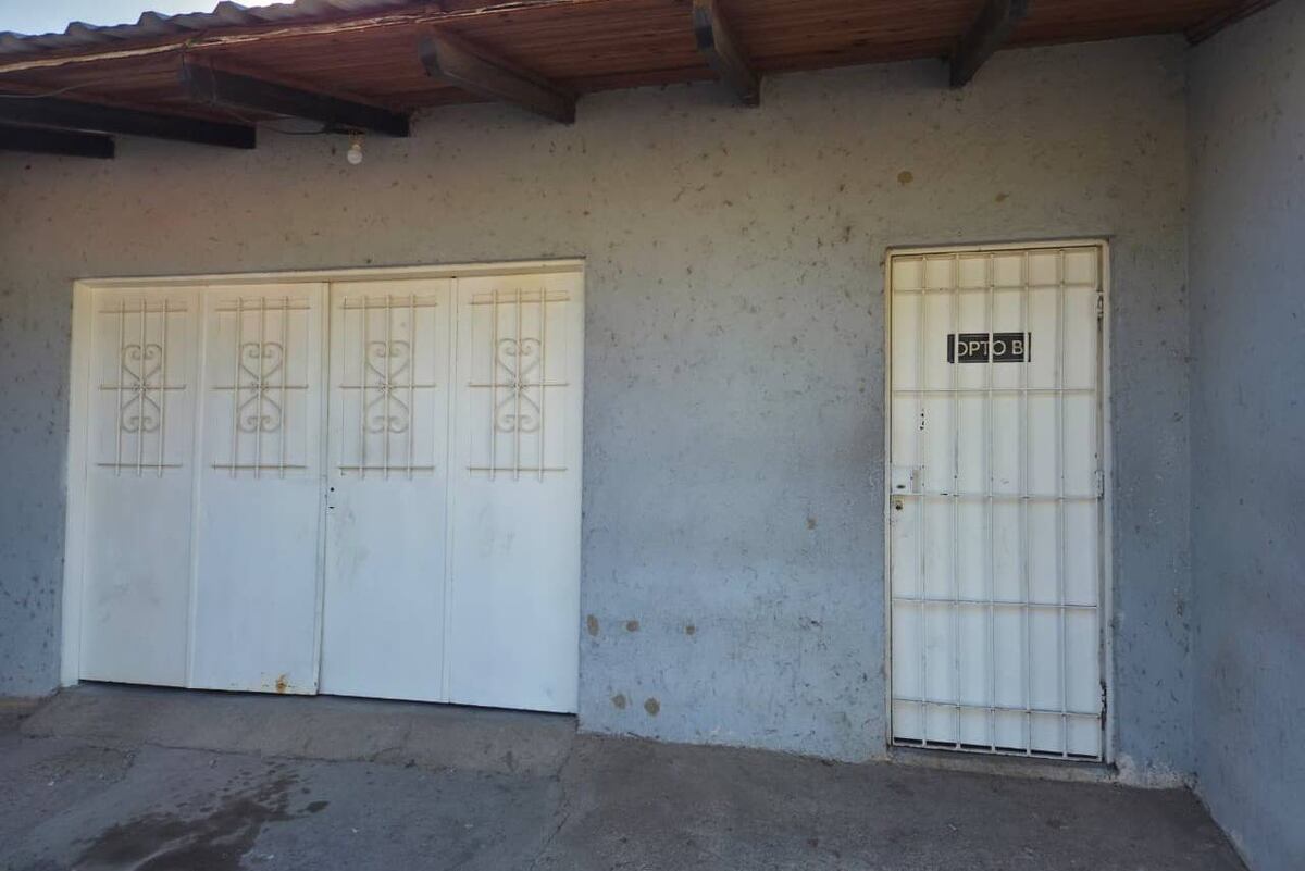 La "Casita del After en Córdoba. “Si entrás por el frente, es un estilo garaje", contó un chico. (La Voz)