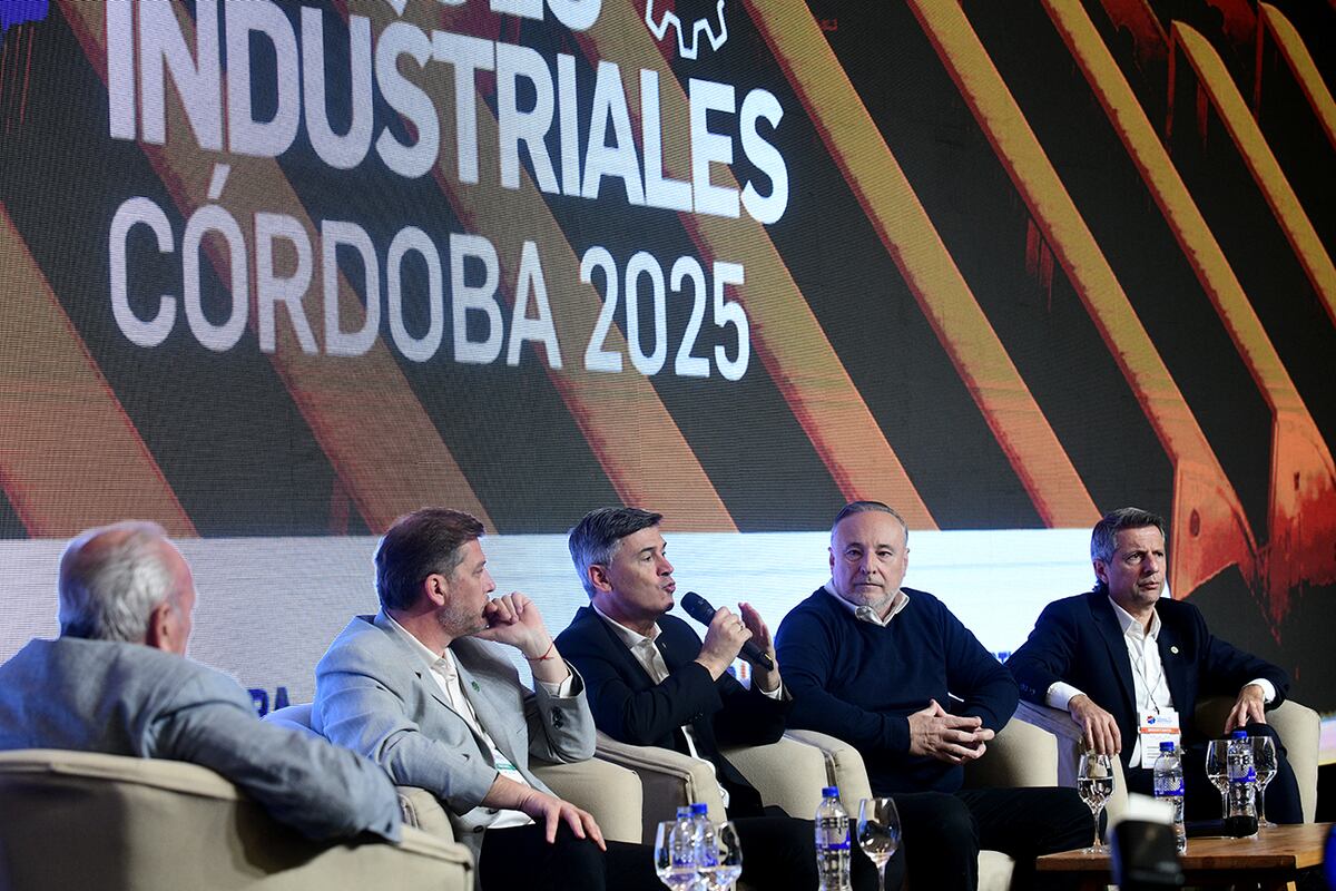 Expo Parques Industriales 2025. Foro de Intendentes. Los parques industriales y su impacto en el territorio. (Ramiro Pereyra / La Voz)