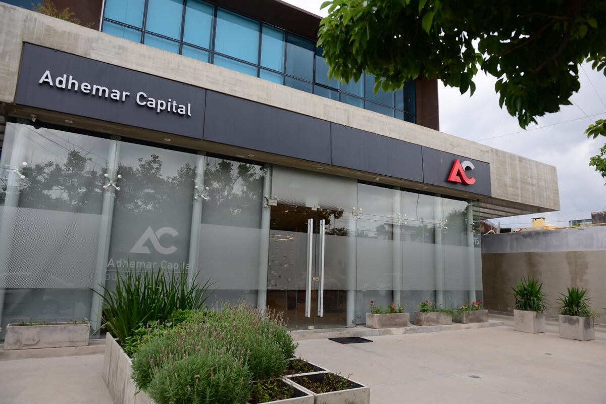 Sucursal. Esta era la sede de Adhemar Capital en el Cerro de las Rosas. (La Voz / José Gabriel Hernández)