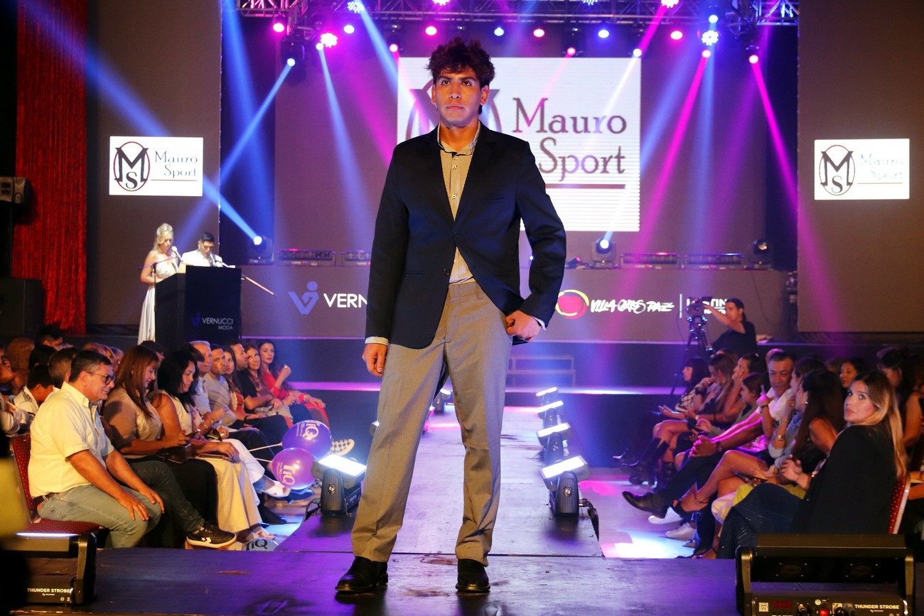 Desfile de Vernucci Moda en Espacio Mónaco en Carlos Paz.  (La Voz)