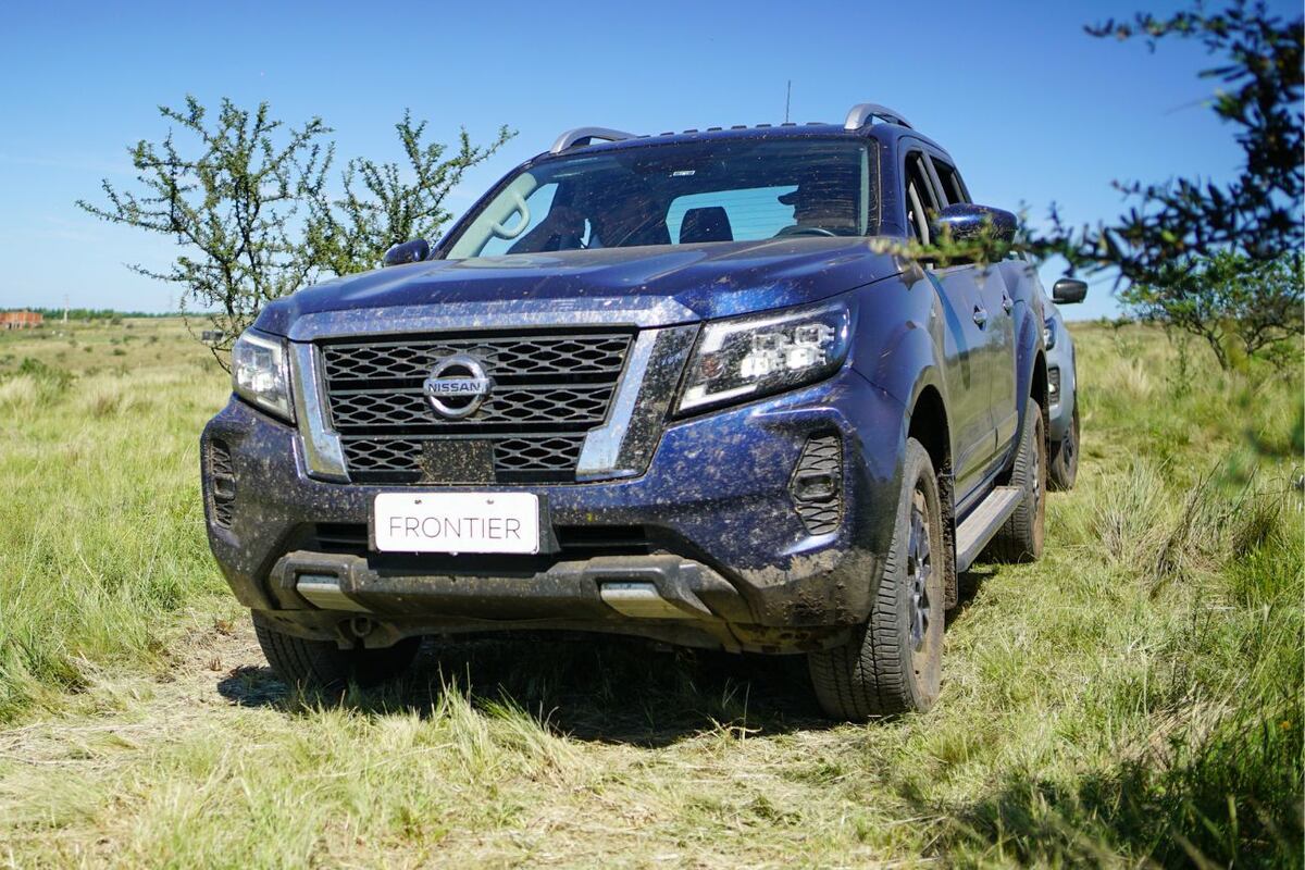 Autocity y Nissan desafiando todos los terrenos