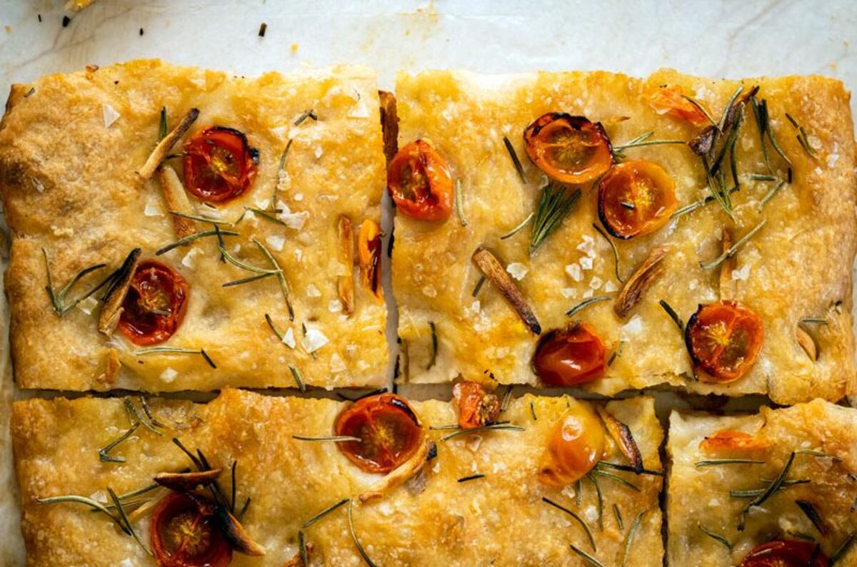 Focaccia express: la reversión de la receta original para salir del apuro