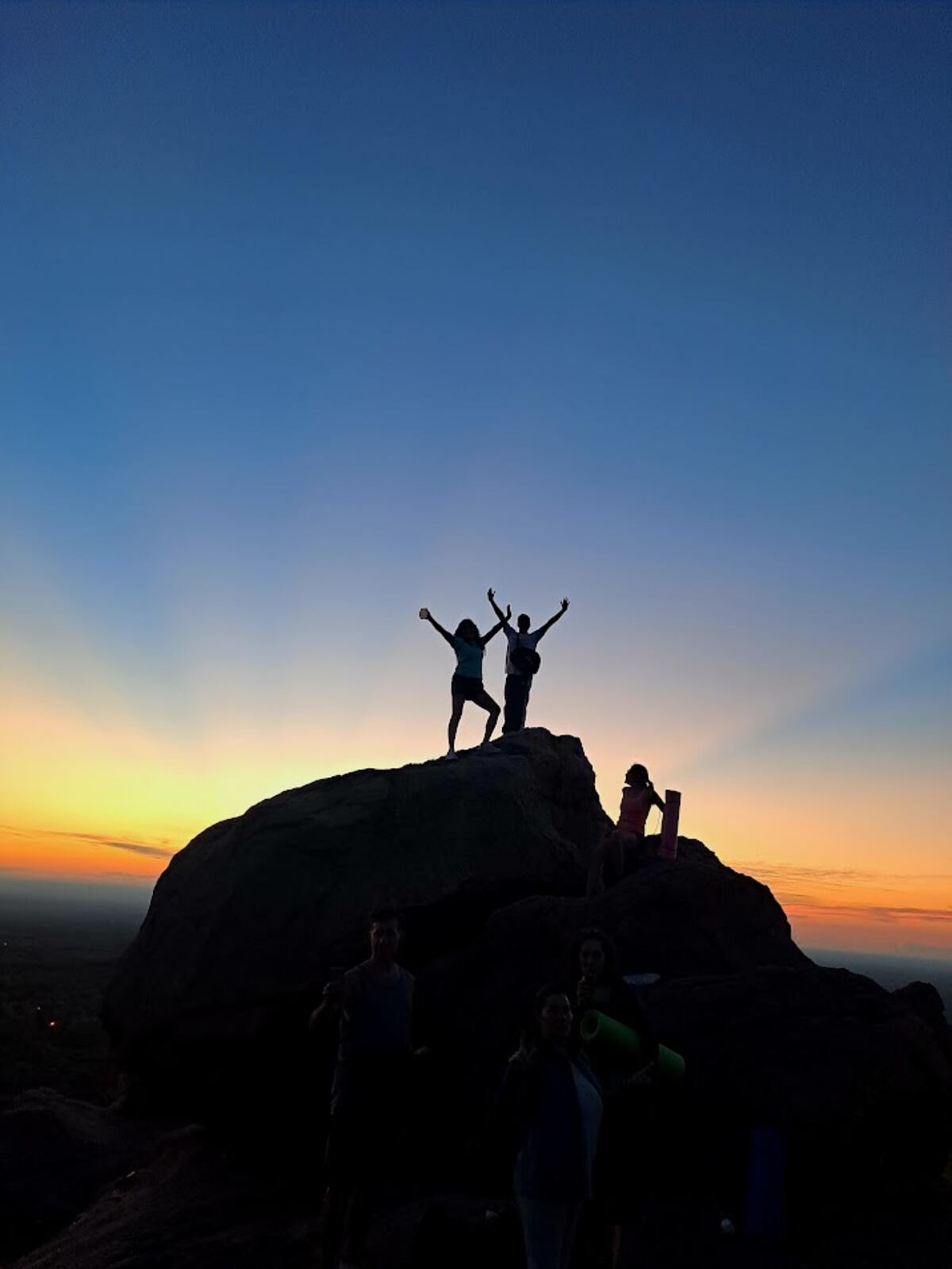 El trekking a Piedra Bola es uno de las salidas más elegidas por quienes visitan La Población.