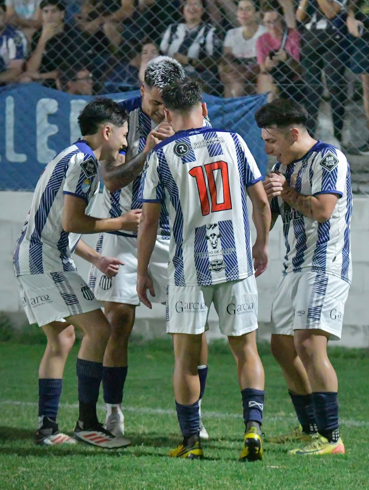 Alexis Acosta tuvo un gran año en Talleres de Berrotarán y dará el salto. (Gentileza Prensa Talleres de Berrotarán).