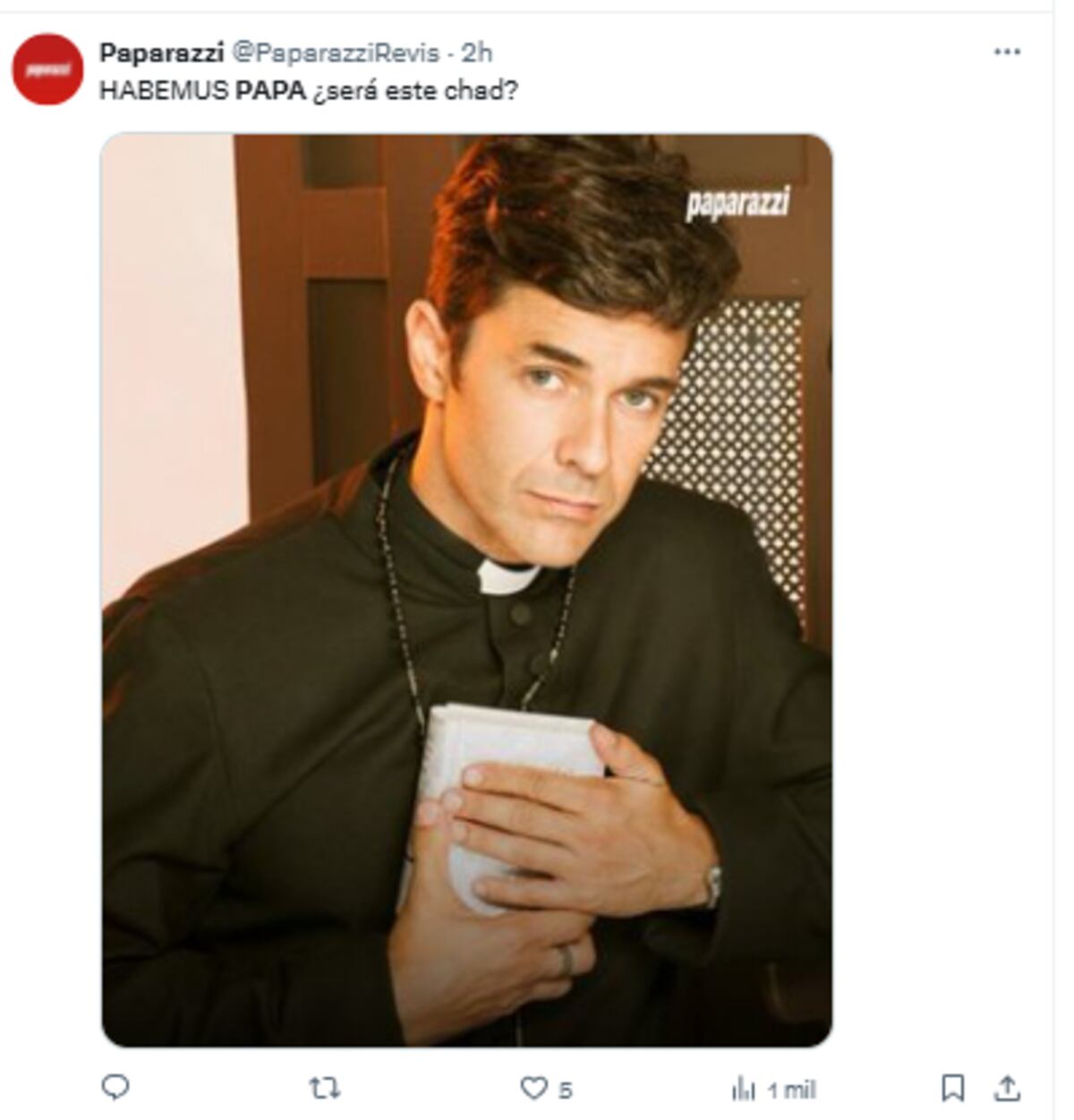 Los mejores memes del Papa. (Captura)