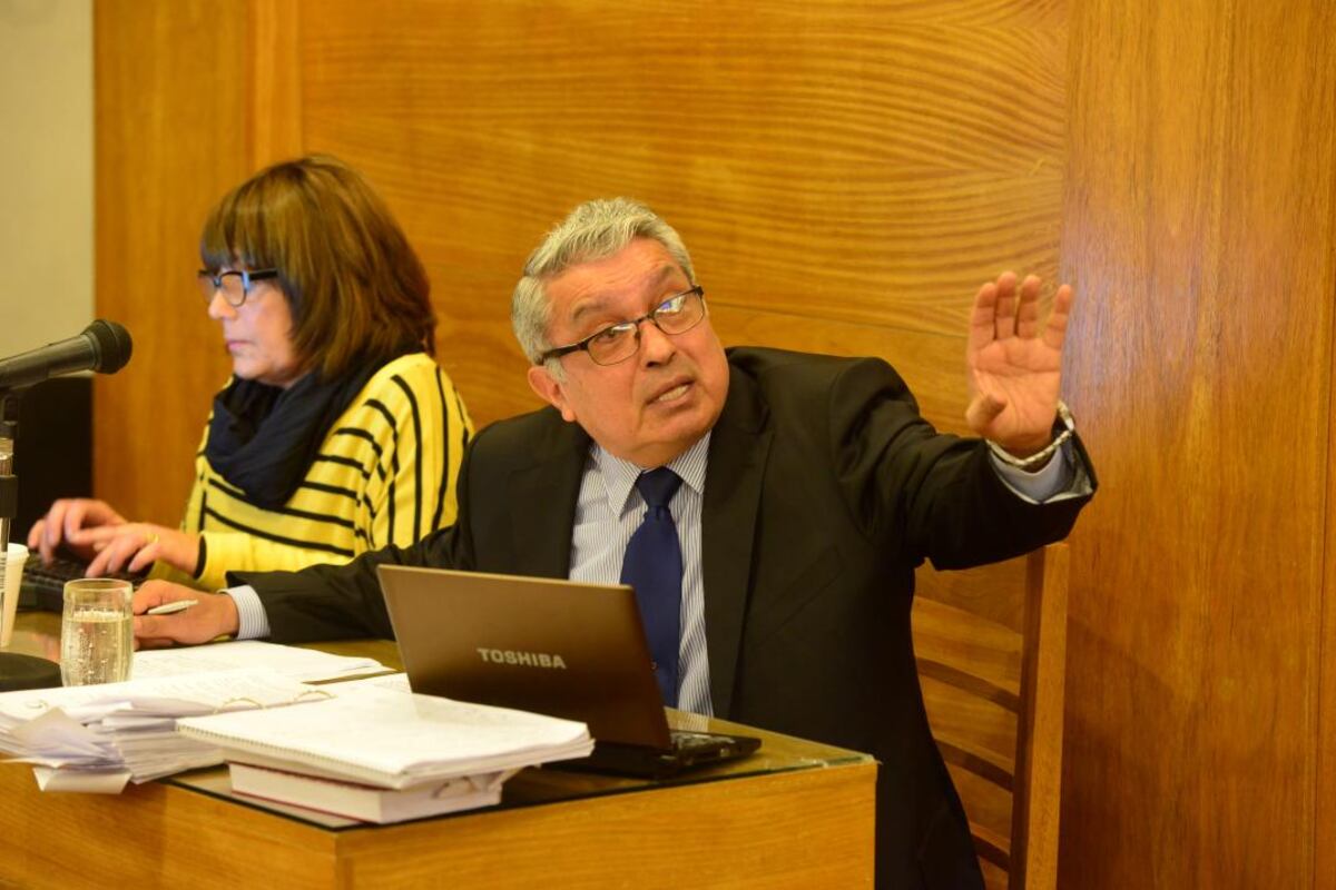 El fiscal Hugo Almirón está a cargo de la causa y pedirá una fuerte condena. (Nicolás Bravo / Archivo)