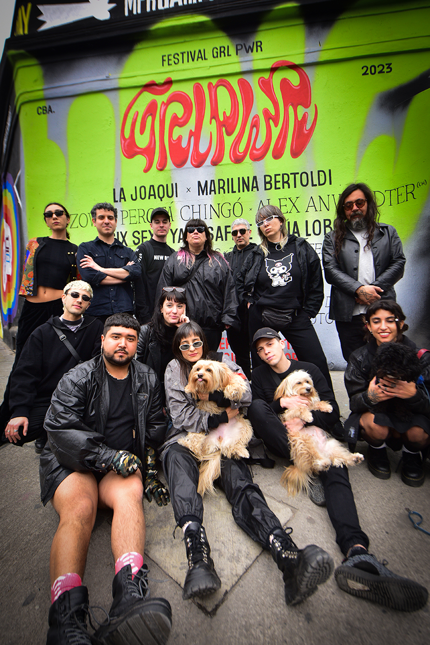 Hasta las mascotas trabajan para que el festival GRL PWR mantenga su relevancia cultural. (José Gabriel Hernández / La Voz)