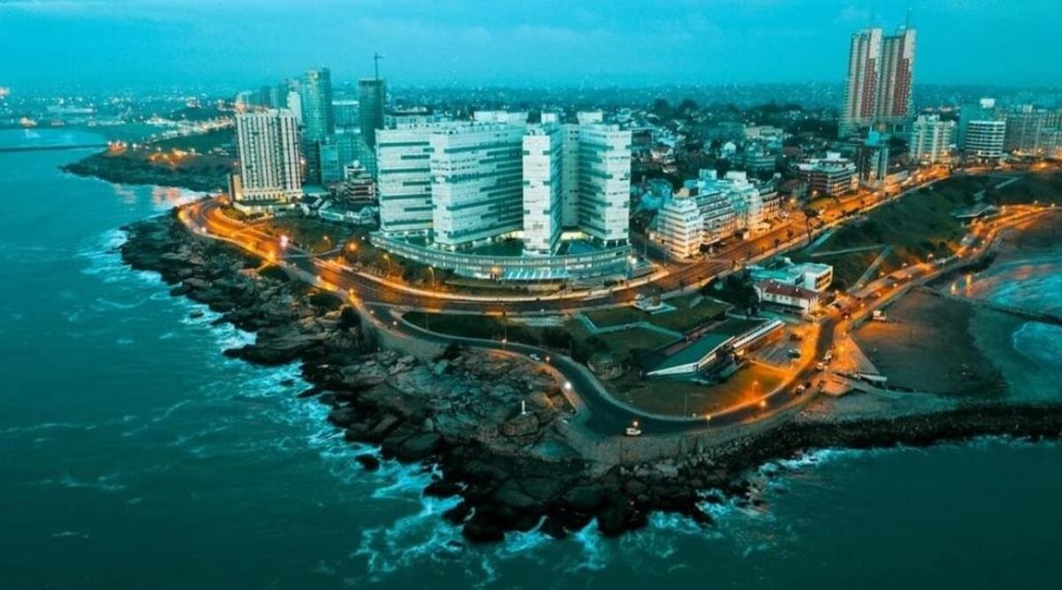 Vista panorámica del edificio Cabo Corrientes.