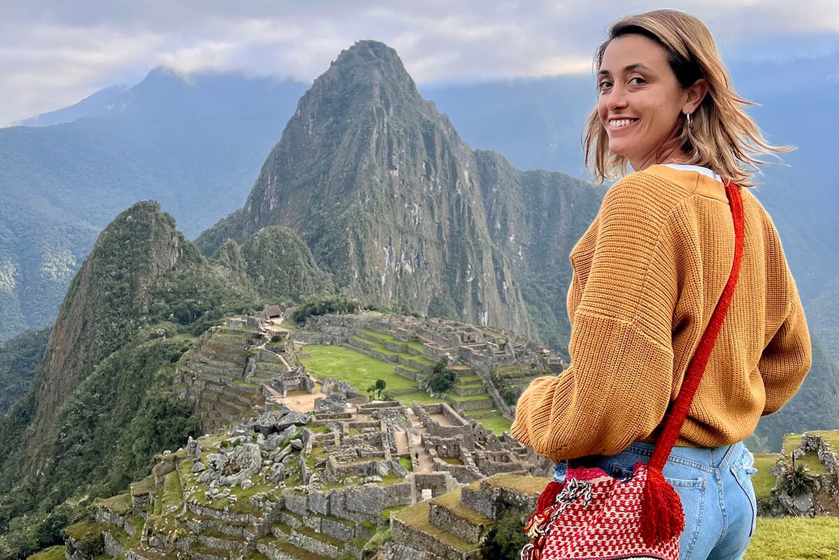 Agustina López, periodista de viajes, en el Machu Picchu. (Foto: gentileza Agustina López)