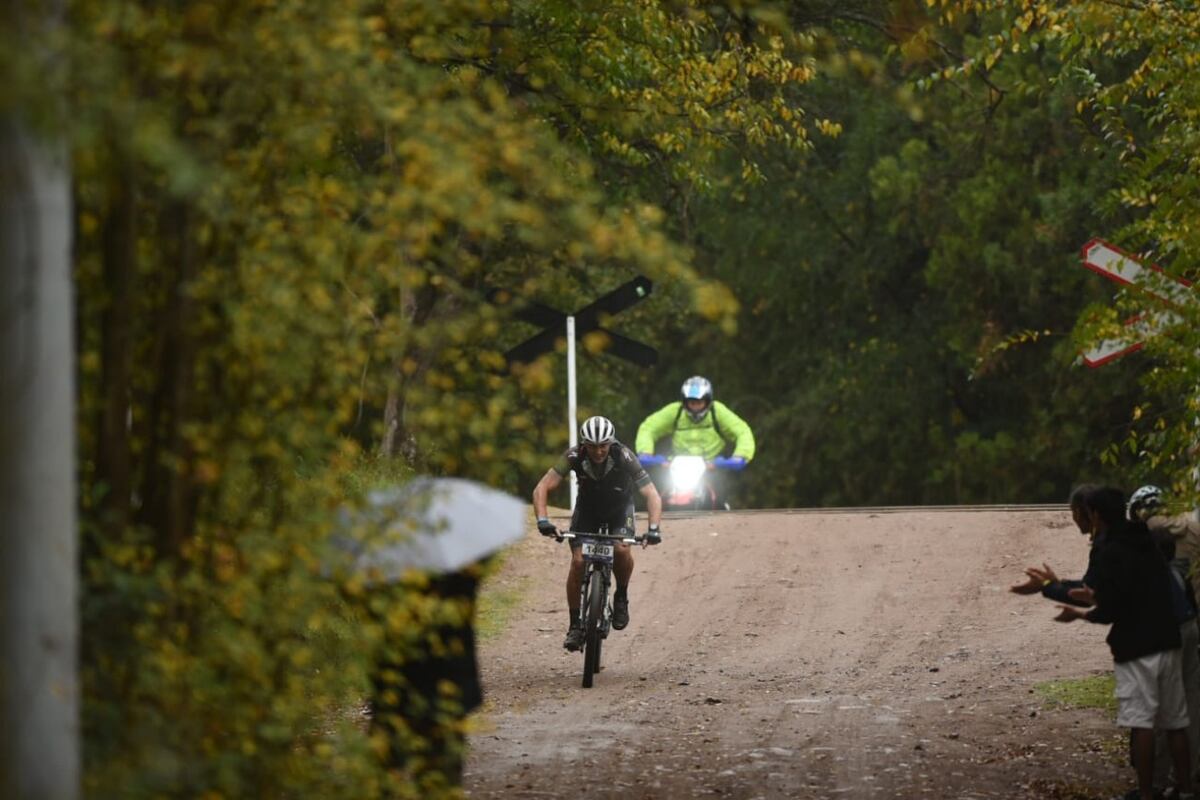Desafío Río Pinto, día2. La competencia más convocante de MTB a nivel continental, con una inscripción de 5500 participantes, un récord histórico. (La Voz)