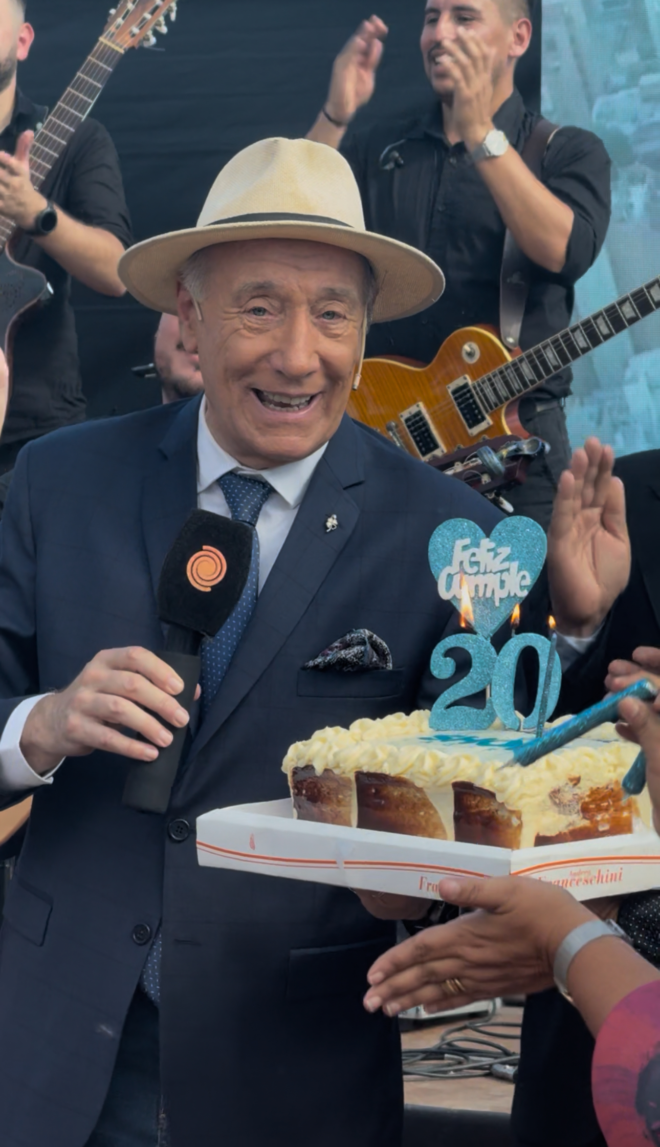 El conductor celebró los 20 años de su programa. (Gentileza El Doce)