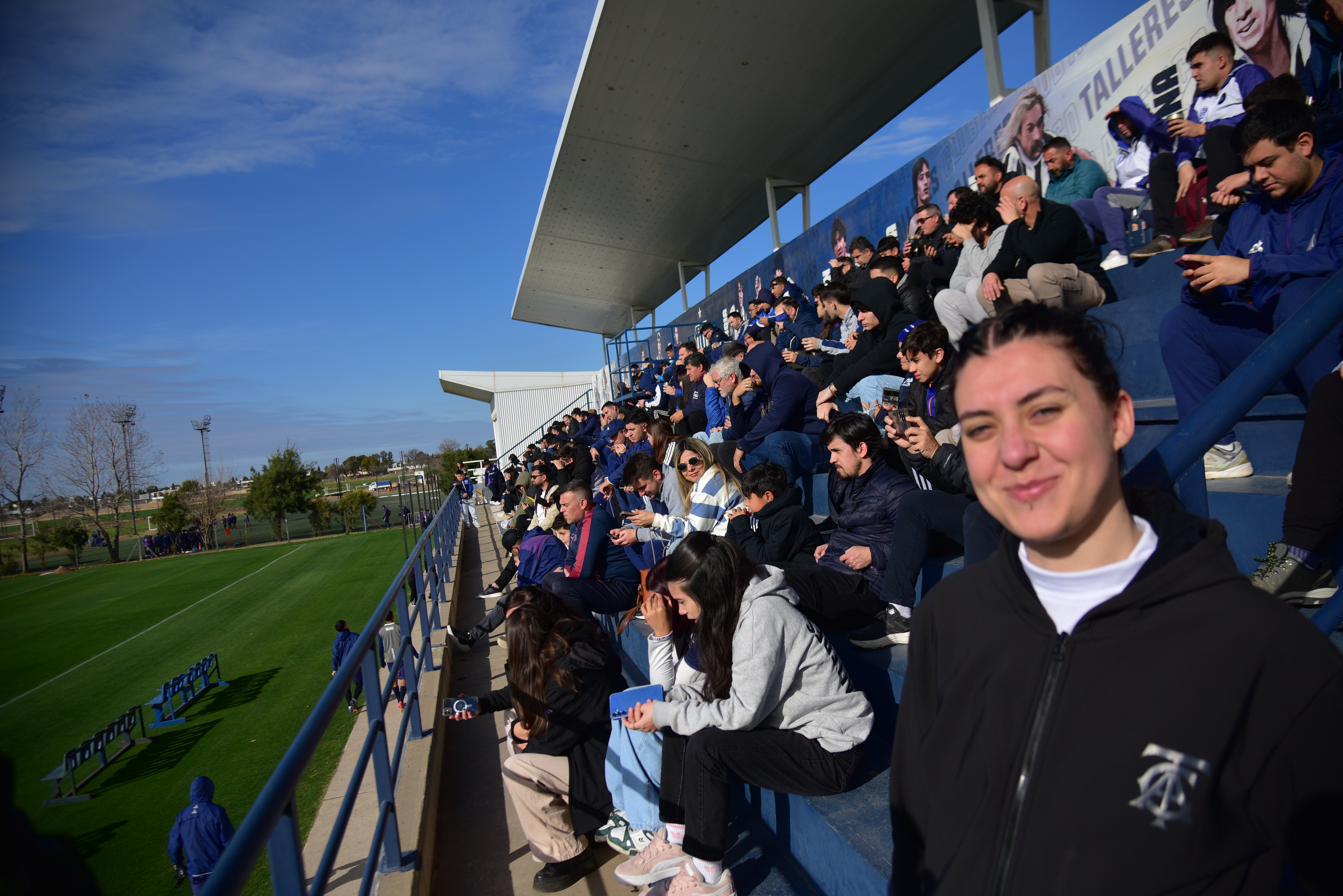 Socios y socias en el entrenamiento de Talleres en el Card. (Pedro Castillo / La Voz)