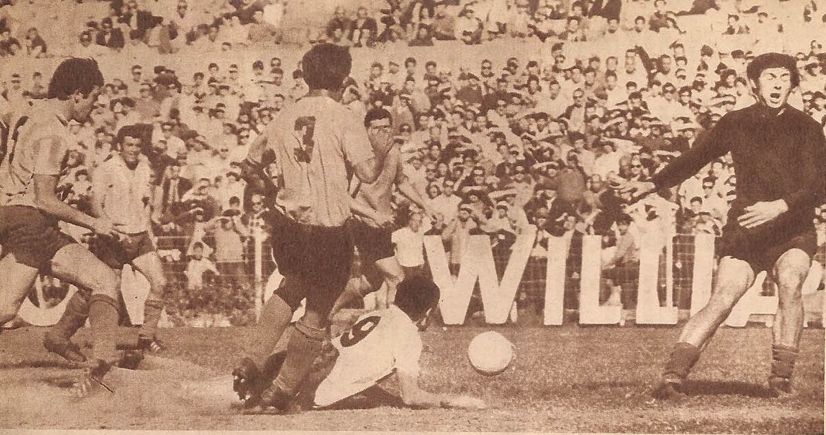 Racing y Belgrano, para la historia. (Archivo Gustavo Farías)