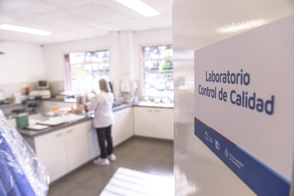El laboratorio avanza en pruebas piloto de nuevos productos que podrían incorporarse al vademécum. (Municipalidad de Córdoba)