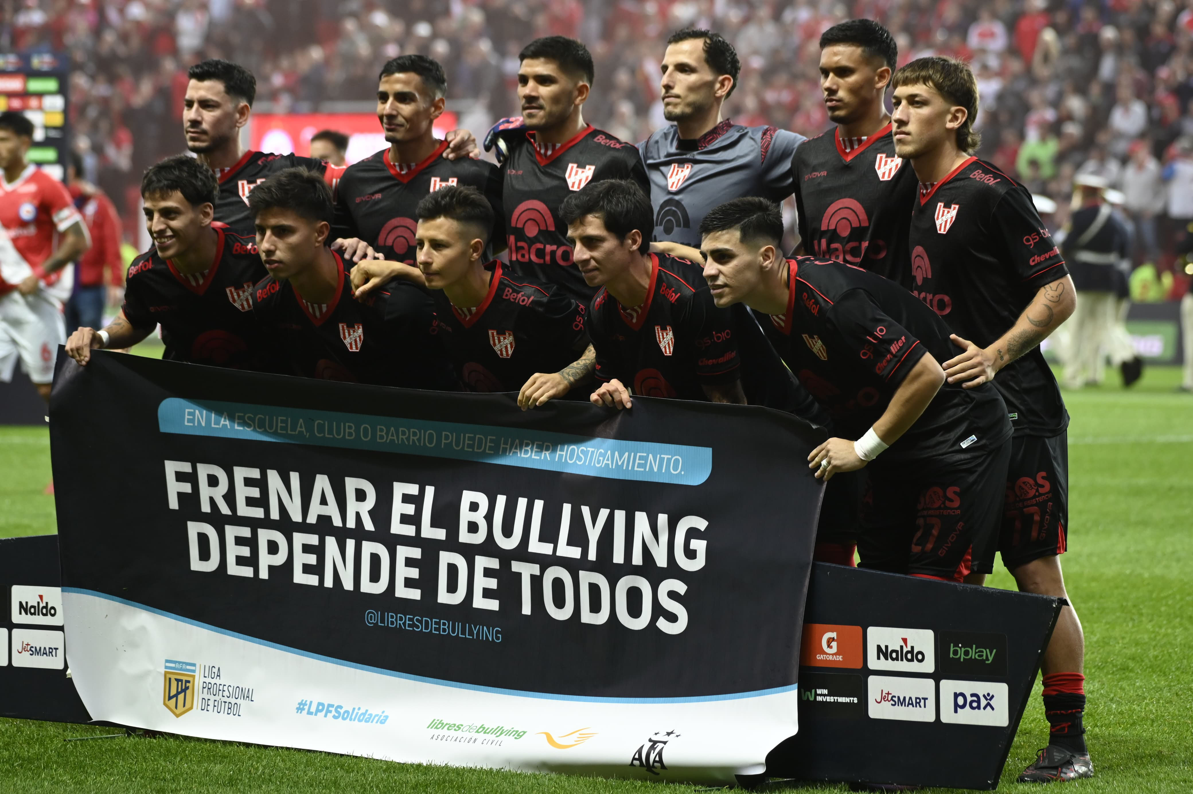 Argentinos vs Instituto. Octavos de Final. Torneo Apertura. Liga Profesional Argentina