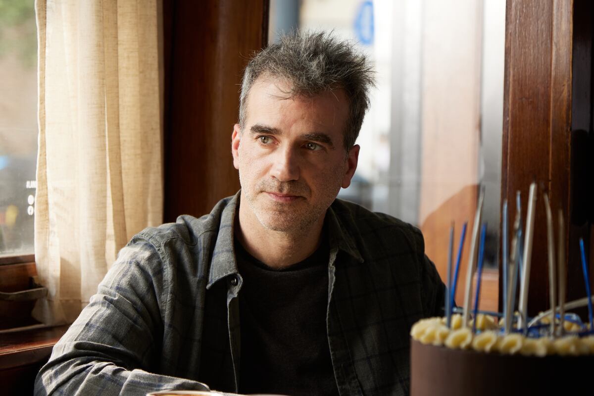 Daniel Hendler como Roque, su personaje en "Mufas: suerte para la desgracia", nueva serie de Disney+ (Disney+).