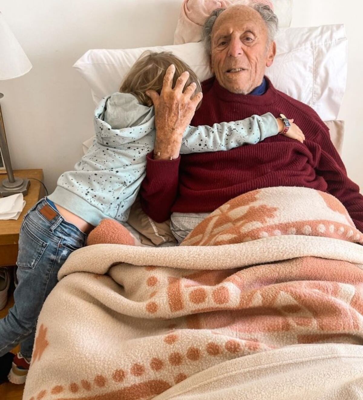 Las fotos que Paula Chaves compartió de su abuelo