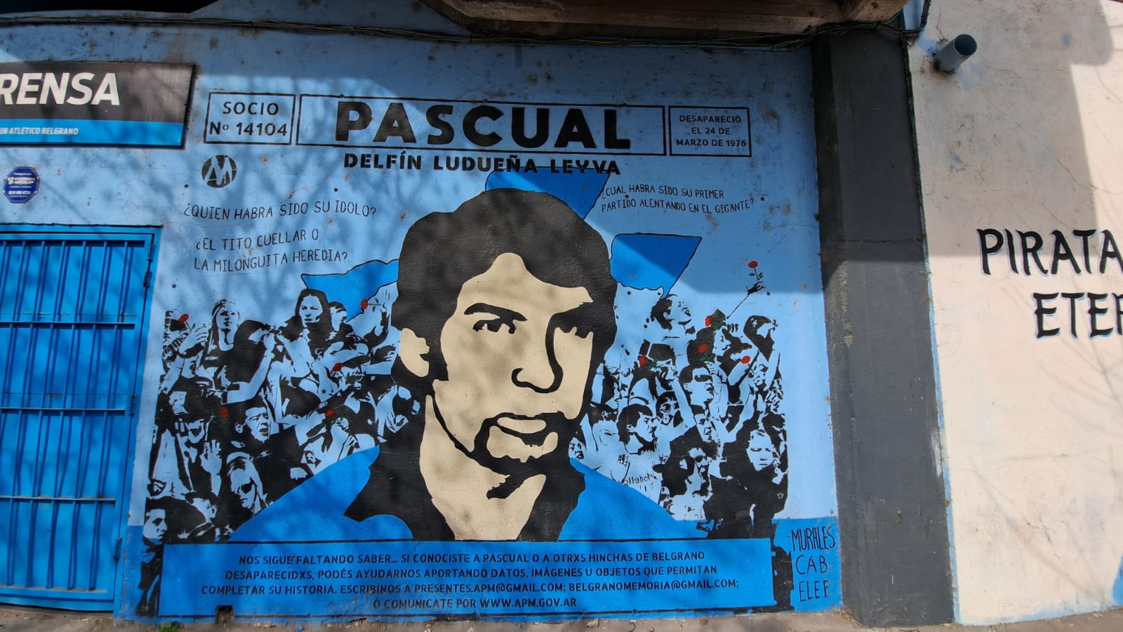 Los murales de la cancha de Belgrano y varios próceres del club en escena. (José Gabriel Hernández)