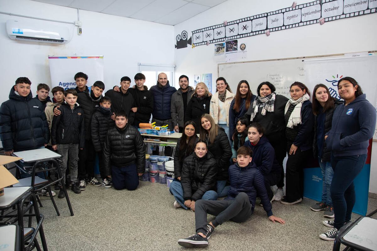 La Agencia Córdoba Joven llevó tecnología, deportes e idiomas a Tercero Arriba