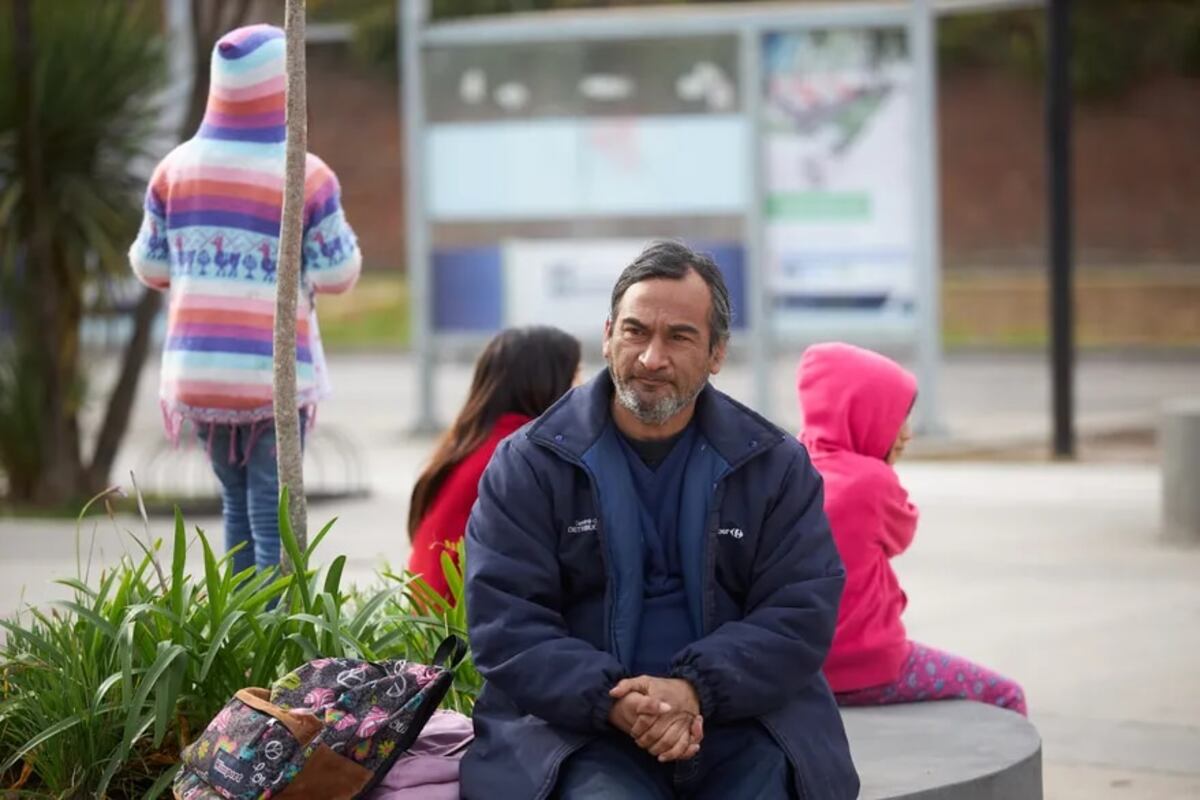 Héctor sueña con un mejor presente para su familia. (La Nación)