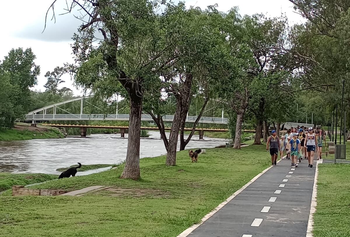 Río Tercero. El balneario municipal, con varias etapas de remodelación avanzadas, pero ahora paralizado. (La Voz)