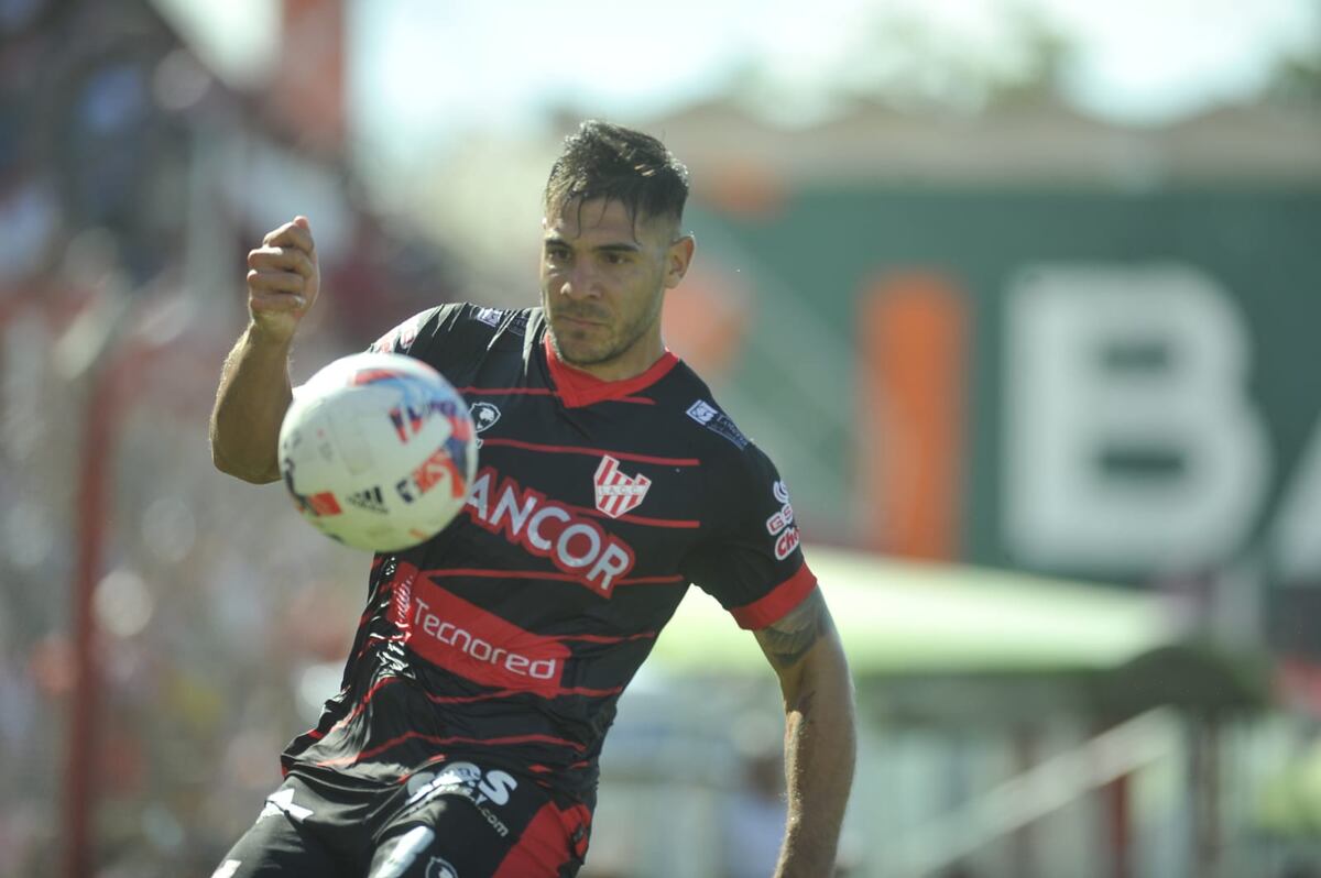 Graciani, el más destacado en un partido sin rendimientos por encima de los seis puntos (Foto: Javier Ferreyra / La Voz).