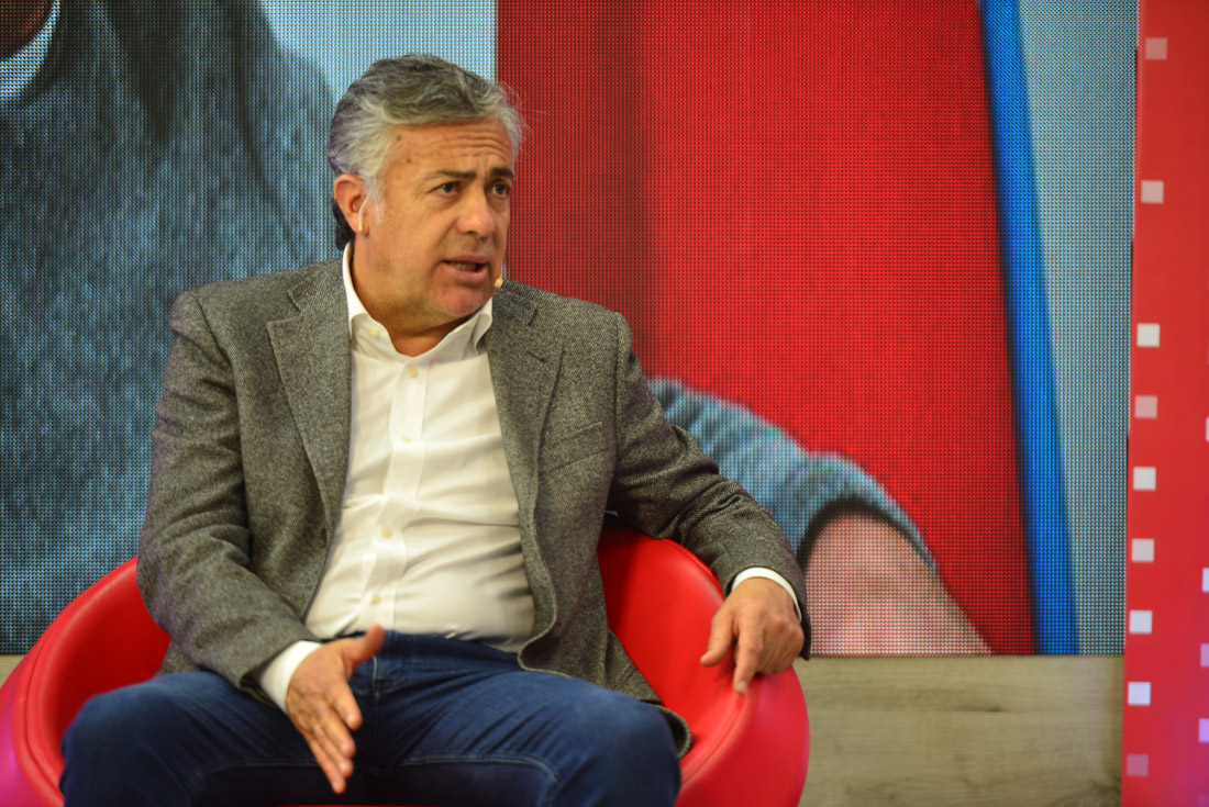 Alfredo Cornejo, senador por Cambiemos, exgobernador de Mendoza, en el programa Voz y Voto. (Nicolás Bravo / La Voz)