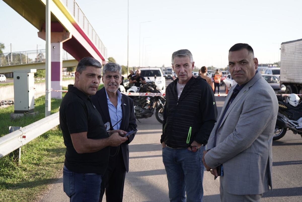 Descubrieron un importante cargamento de cocaína en plena Circunvalación: iba en un auto y con U$S 10.000. (Gentileza)
