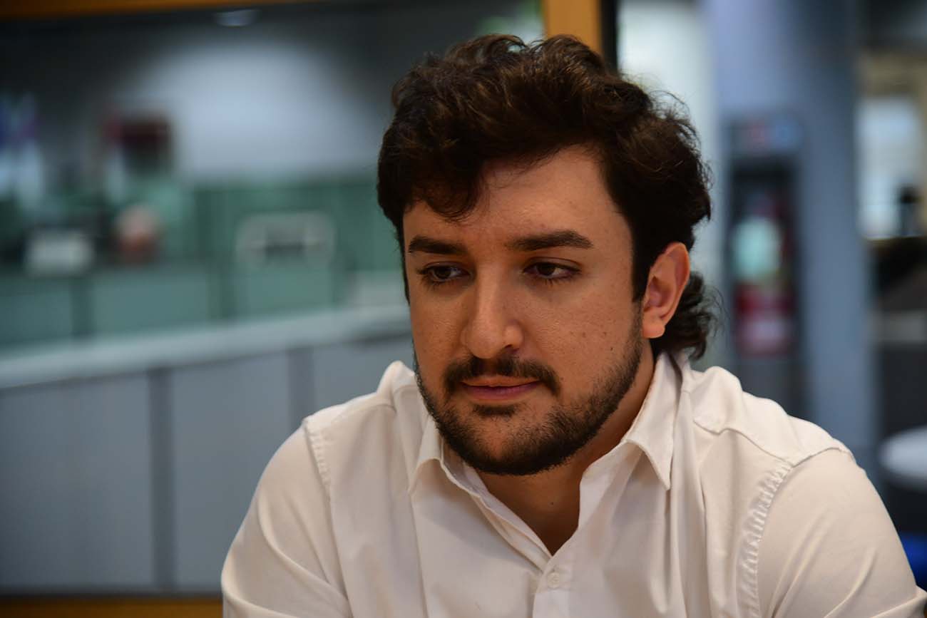 Para Max Bechara, la gran tarea que tiene AJE es incentivar a los jóvenes a apostar por el país. (La Voz)
