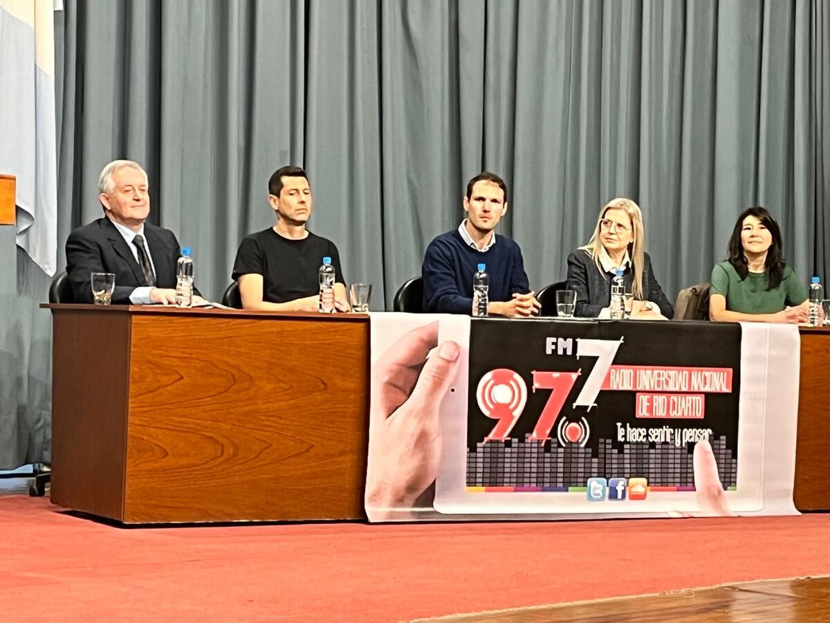 Aula Mayor. Debate de candidatos y candidatas a intendentes en Río Cuarto (Tomy Frageiro/La Voz).