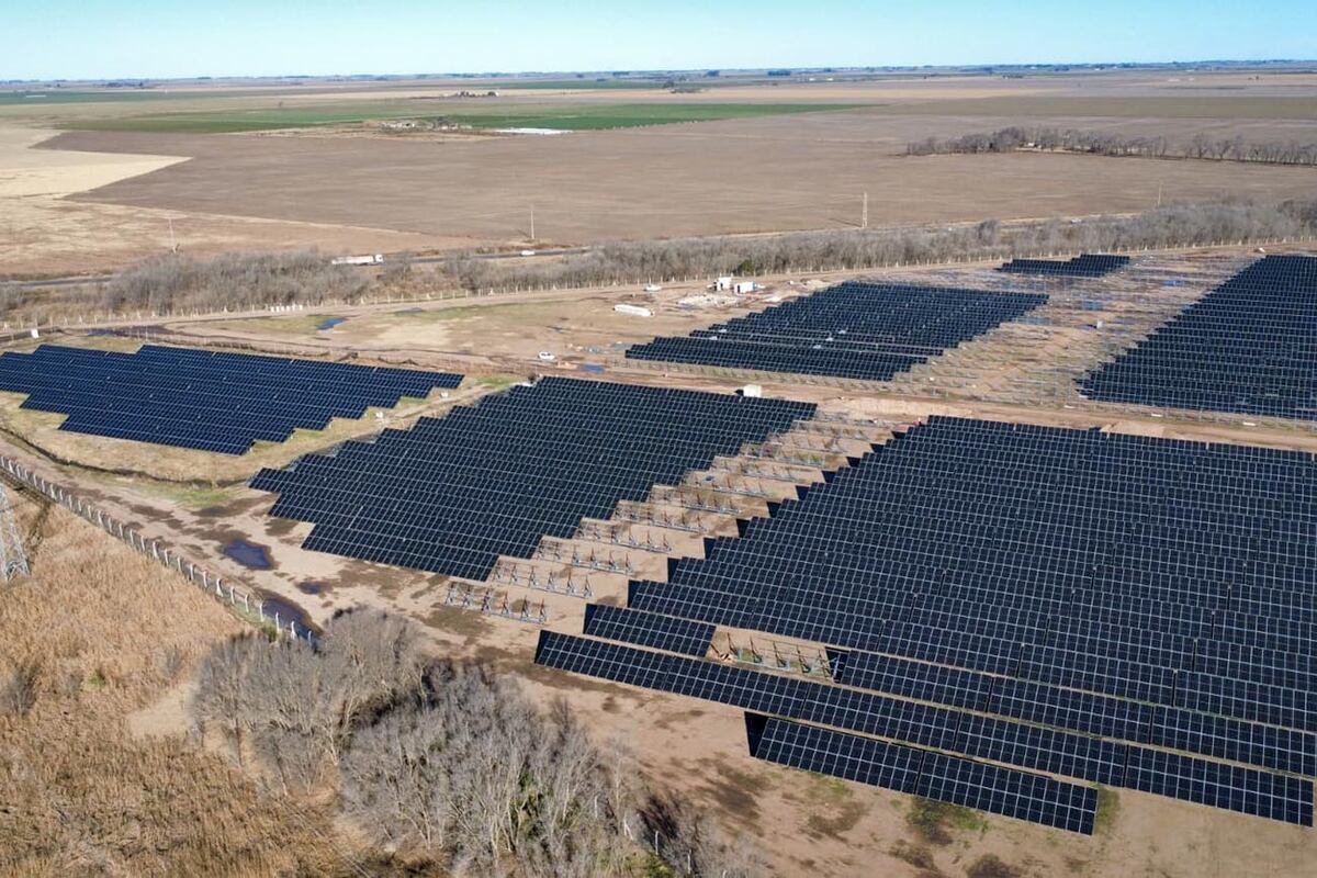 Los interesados pueden adquirir las porciones necesarias de acuerdo a la cantidad de energía que decidan o necesiten generar.