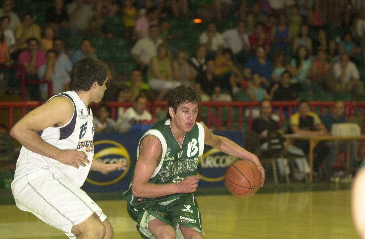 Leonel Schattmann se formó en Atenas y en su temporada 23 en la Liga Nacional es el sexto jugador con más partidos disputados. (La Voz / Archivo)