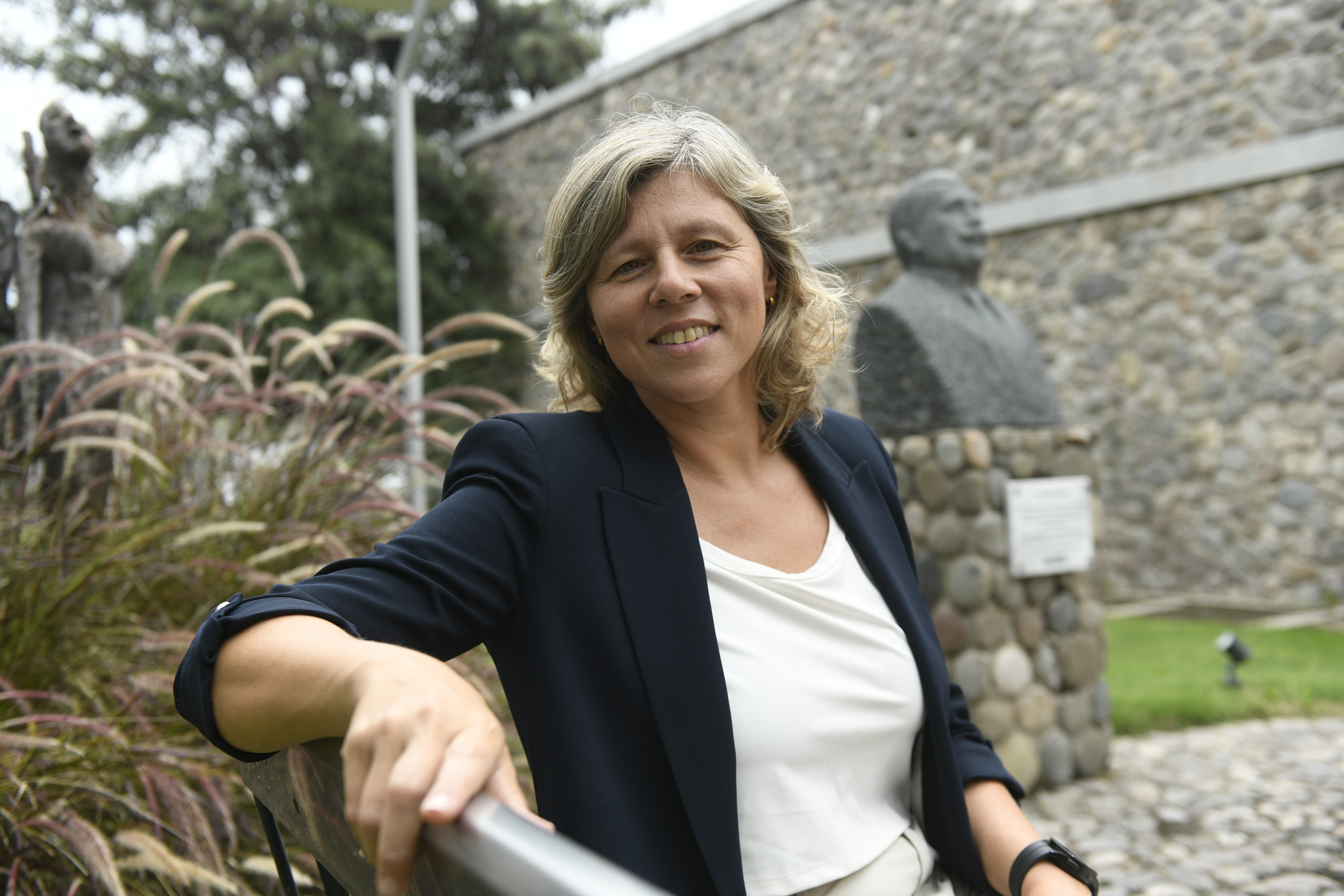 Silvana Roccabruna visitó la planta de La Voz. (Javier Ferreyra)