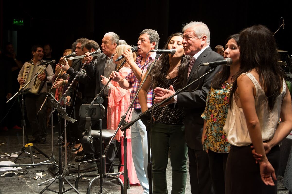 Los Pacheco, en un escenario. Una leyenda que se sostiene. (Gentileza)