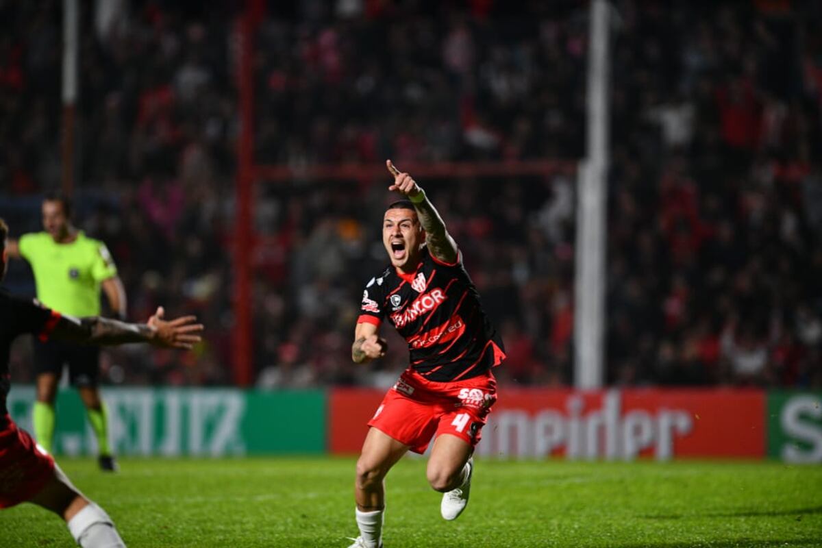 Giuliano Cerato, otra vez en la Gloria (Pedro Castillo / La Voz)