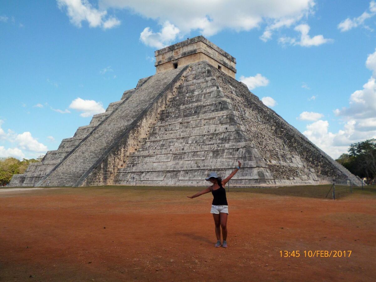 Vanesa en Chichen Itzá, México, en 2017.