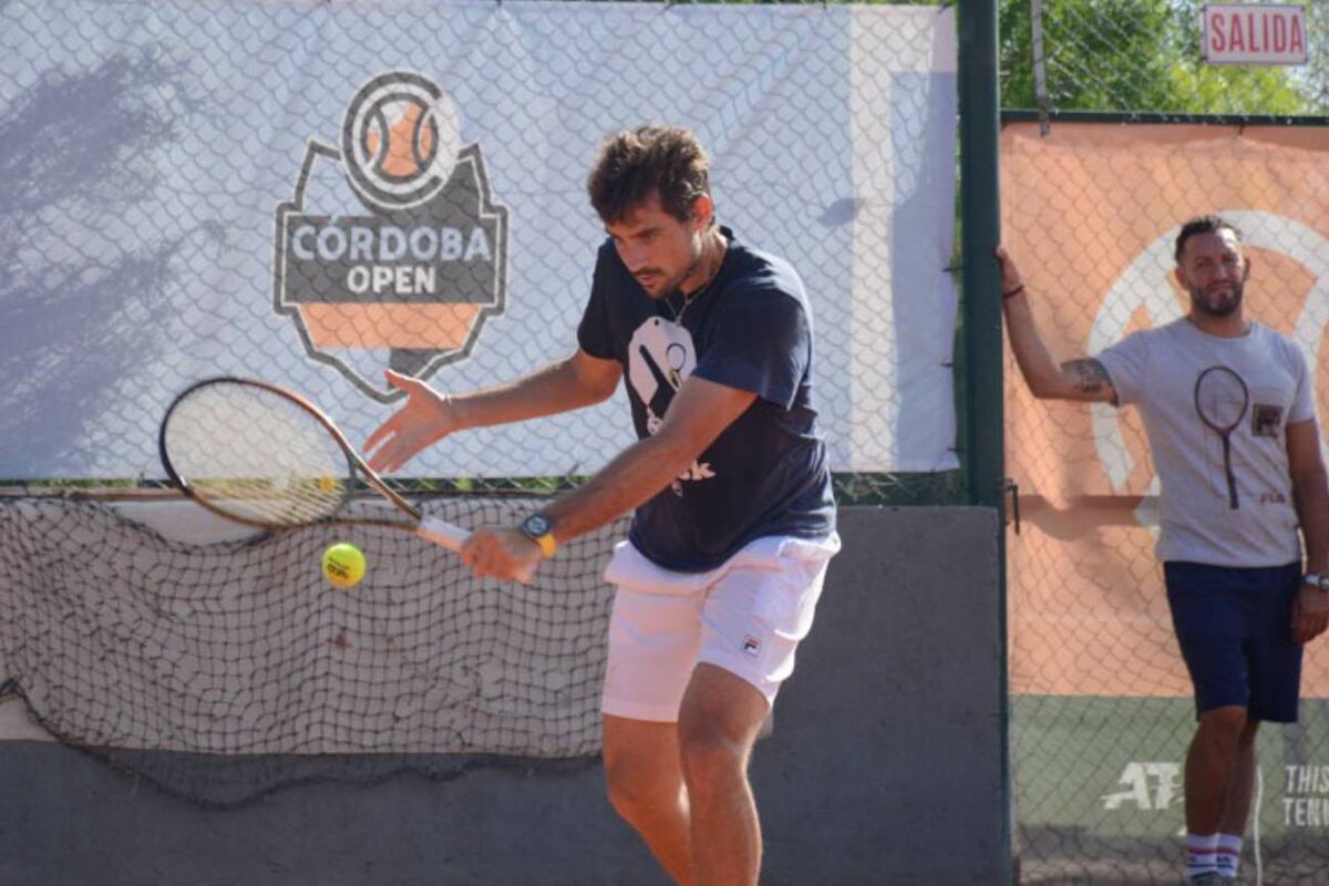 El bahiense Guido Pella durante un entrenamiento en el Córdoba Open 2023. (Prensa Córdoba Open)