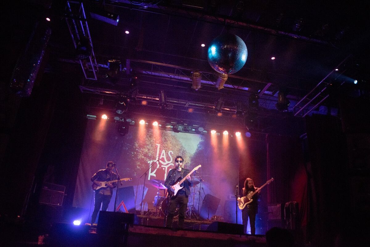 El grupo volverá a presentarse en Casa Babylon para mostrar las canciones de "Hasta que se apaguen todas las luces". (Gentileza Las Rutas).