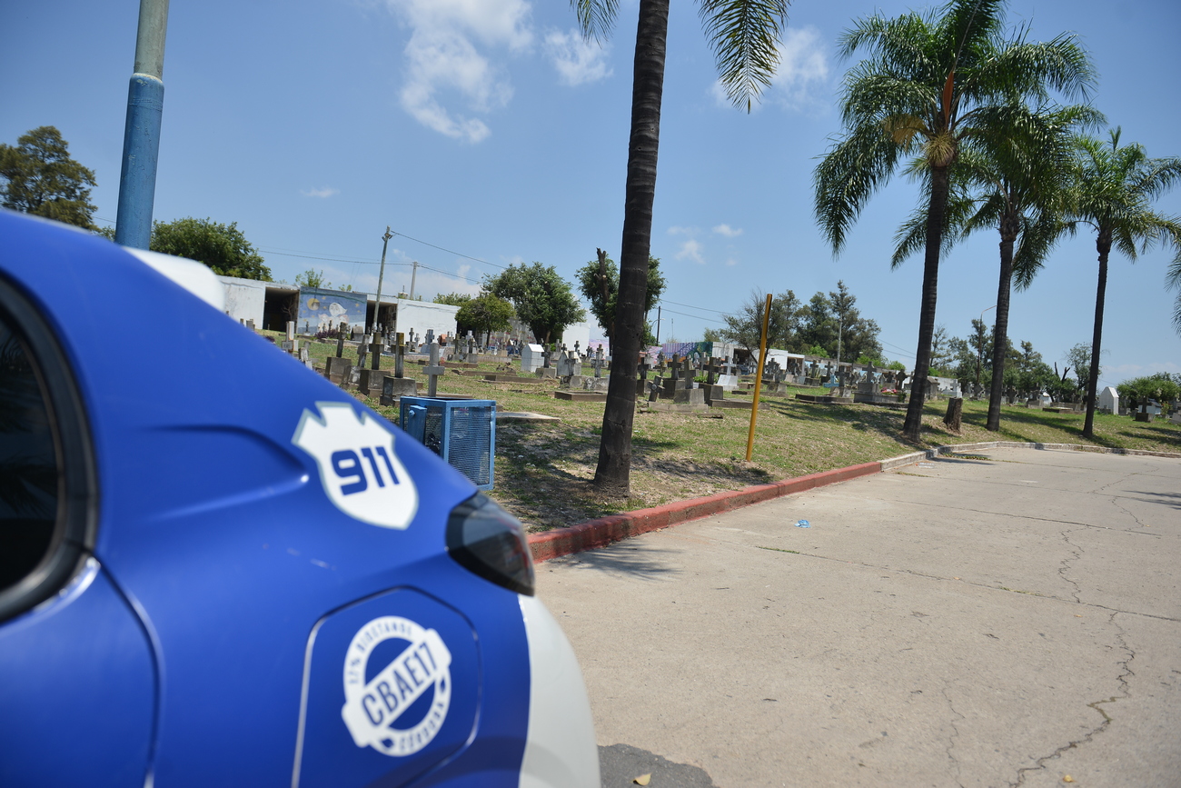 Inseguridad y vandalismos en el Cementerio San Vicente.(César Heredia/La Voz)