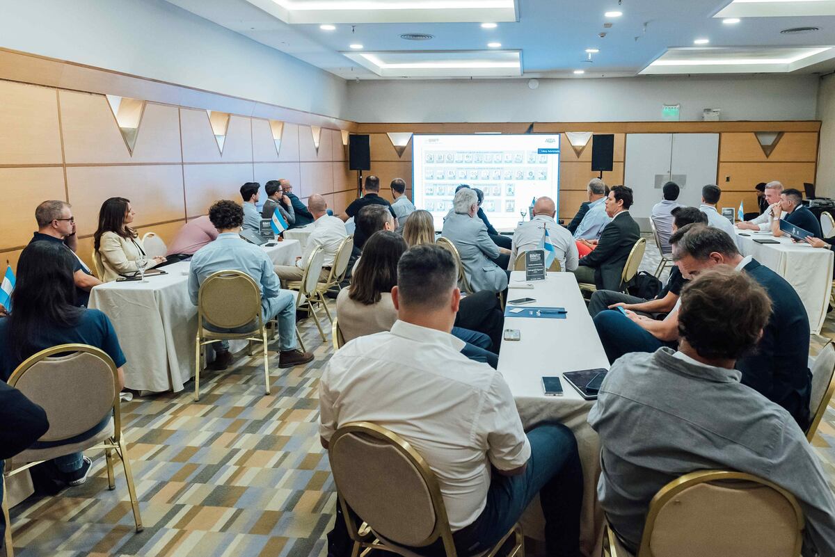 BIM For All Córdoba 2025 incluyó talleres y reuniones de contacto entre los operadores de este tipo de tecnologías. (Gentileza Cluster BIM)