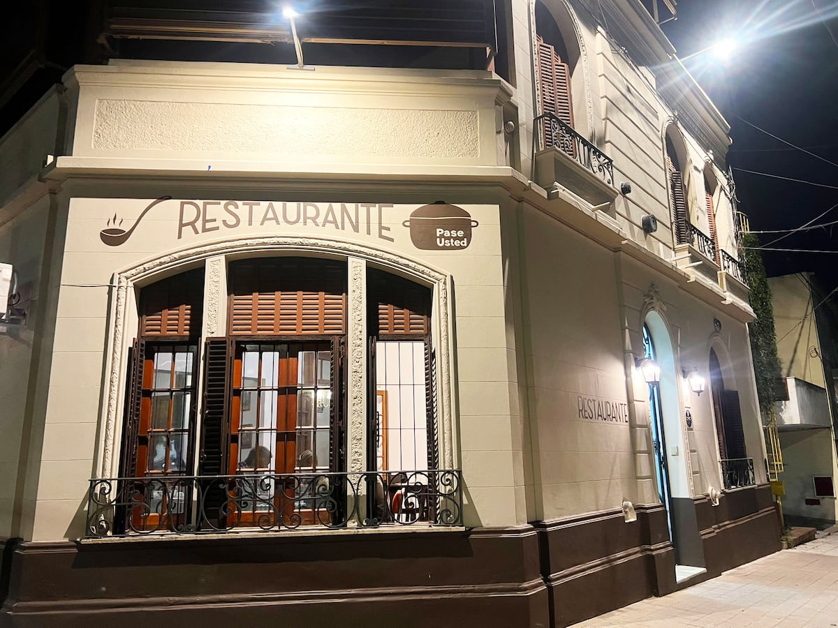Pase usted, restaurante en Cofico.