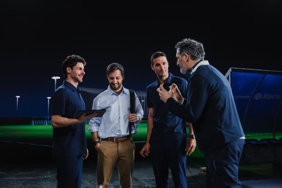 “Valemos Mucho” es la tercera campaña de Banco Macro junto a Lionel Scaloni para inspirar a los argentinos a creer en su propio valor y en la fuerza del trabajo en equipo.