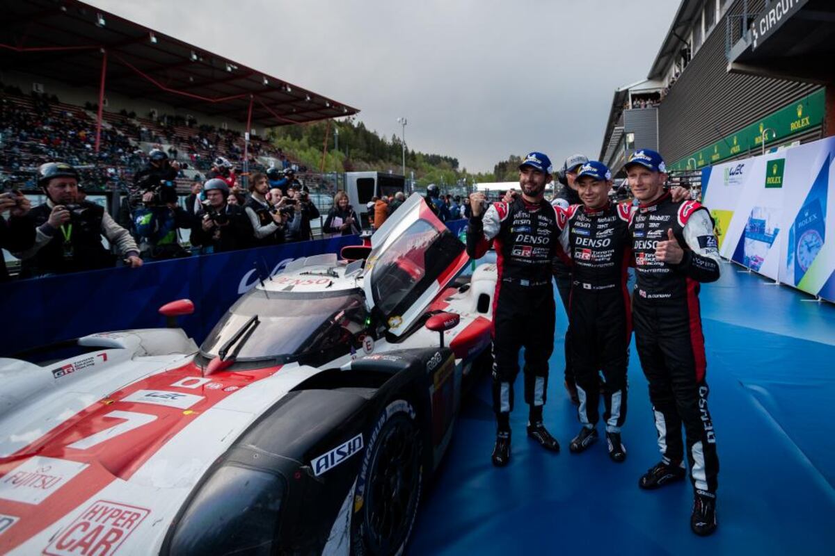 López, Kobayashi y Conway celebran un nuevo triunfo con Toyota, el primero de esta temporada, en Spa Francorchamps. (Prensa WEC)