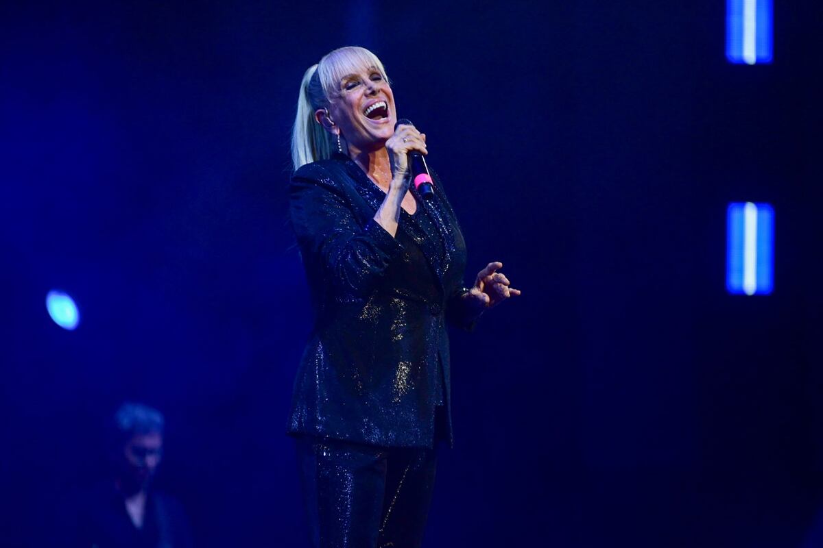 Valeria Lynch y un nuevo encuentro con el Festival de Peñas de Villa María. (La Voz)