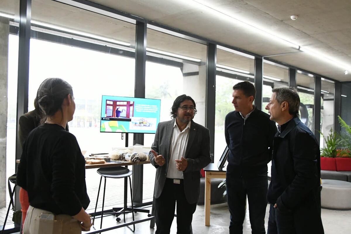 Segundo Congreso de Energías Renovables en Tecnoteca.