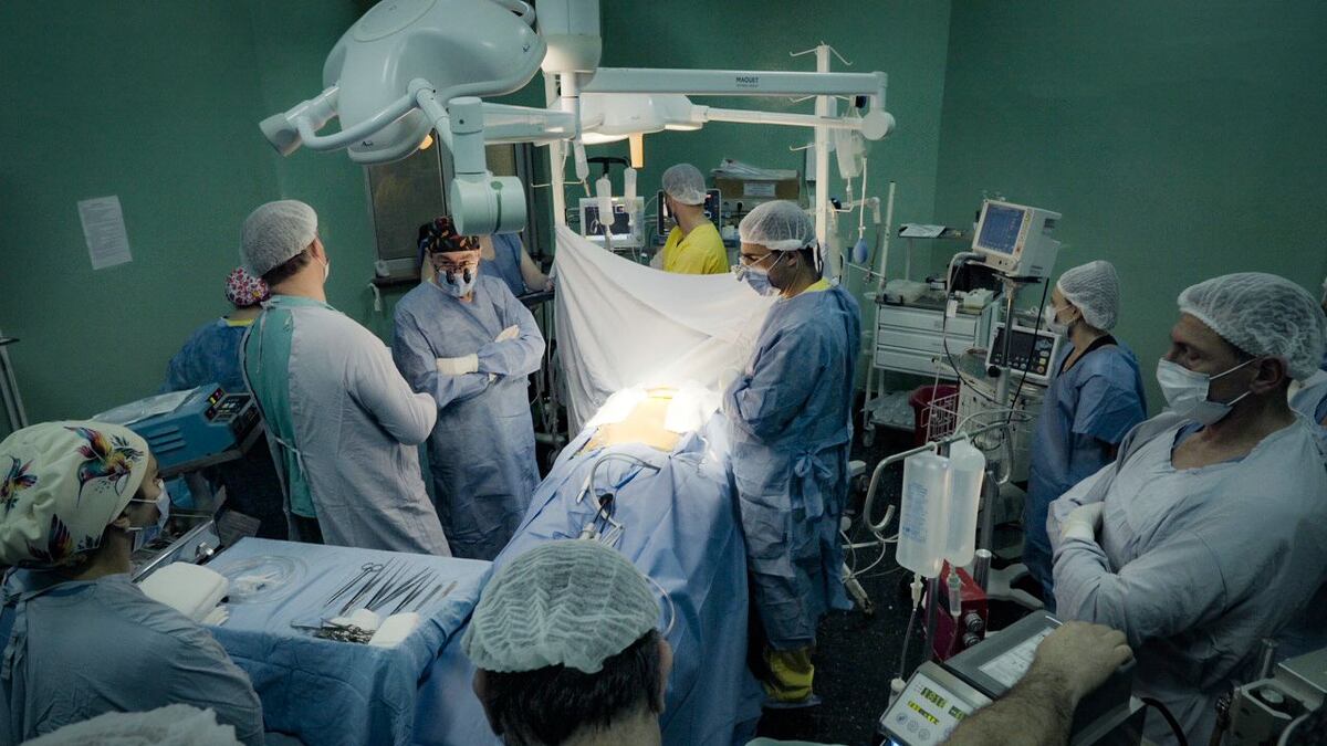 Profesionales cordobeses realizan un trasplante de corazón con parada cardíaca programada