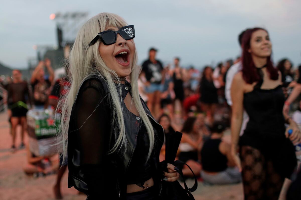 En fotos: el show gratuito de Lady Gaga en Copacabana, in Rio de Janeiro. 3 de mayo de 2025. (AP / Bruna Prado)